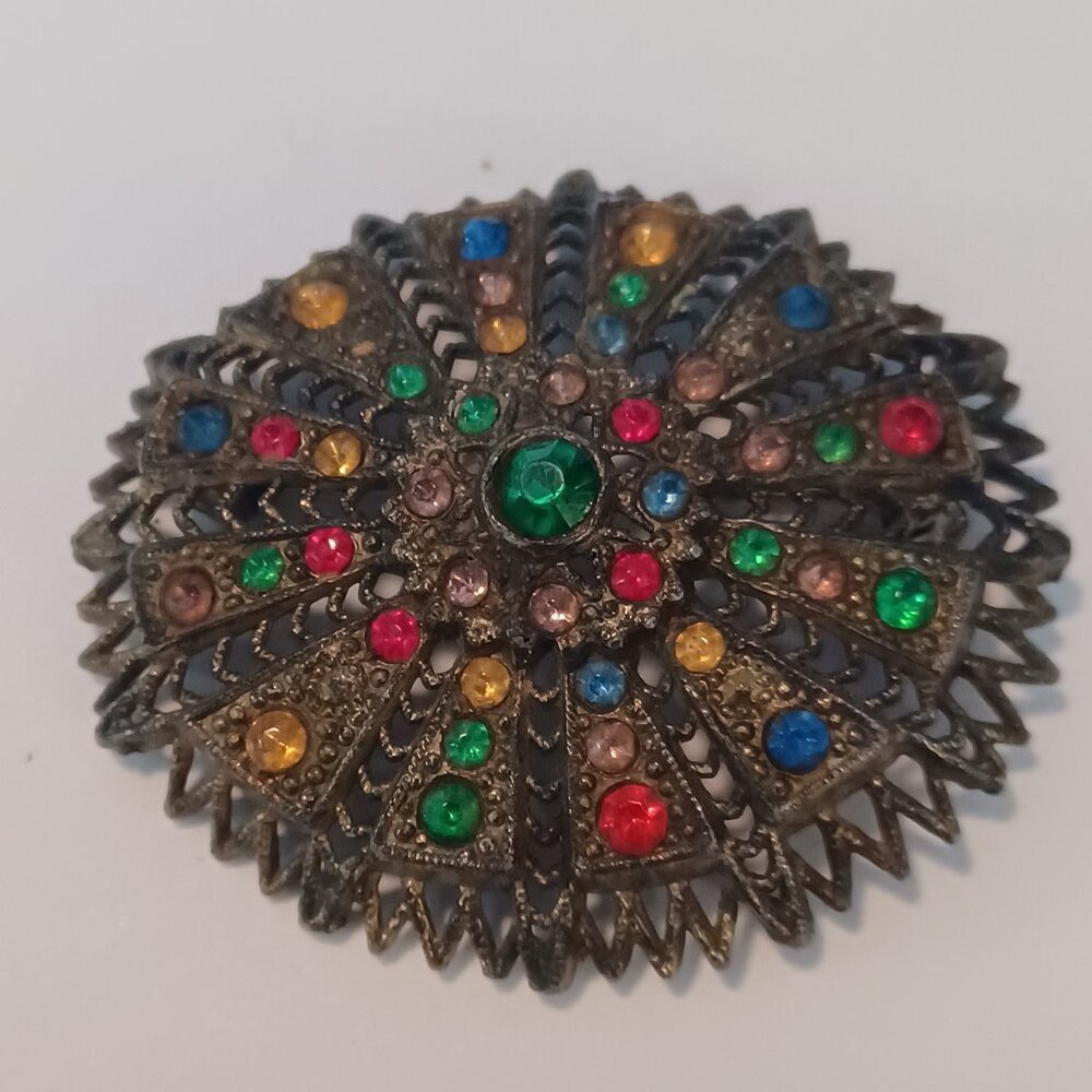 Little Nemo LN 25 Colorful Art Deco Style Rhinestone Ornate Oval Brooch Vintage